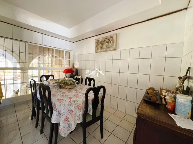 LL - Se Vende Casa con Excelente Ubicación en las Cumbres - Imagen 9