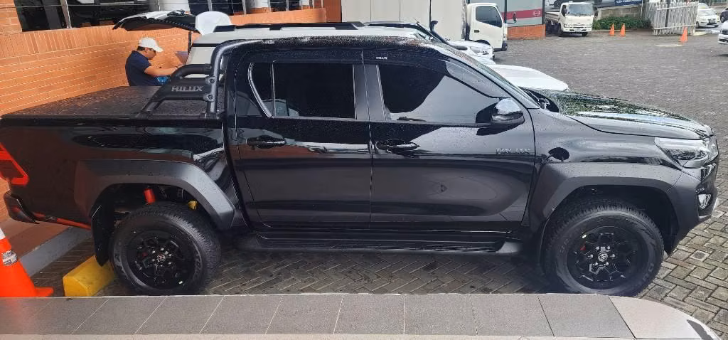 HILUX GR SPORT