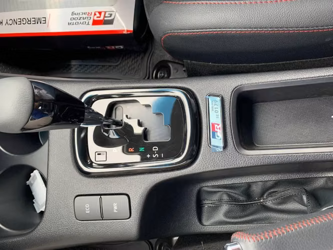 HILUX GR SPORT