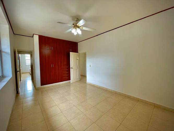 Alquiler de Exclusiva Residencia en Carretera Sur - Imagen 16