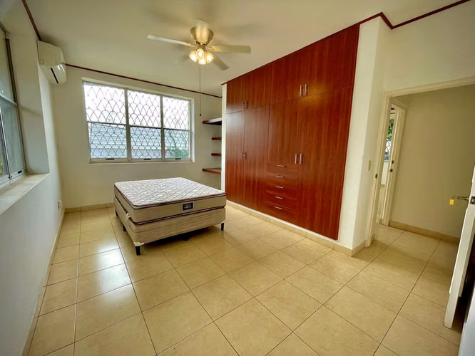Alquiler de Exclusiva Residencia en Carretera Sur - Imagen 15