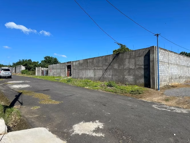  TERRENO EN VENTA CON MUROS EN LAS COLINAS – COLINAS DE SANTA CRUZ | 2,879 vrs² | USD 160,000 | - Imagen 7