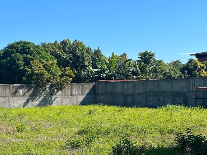  TERRENO EN VENTA CON MUROS EN LAS COLINAS – COLINAS DE SANTA CRUZ | 2,879 vrs² | USD 160,000 | - Imagen 6