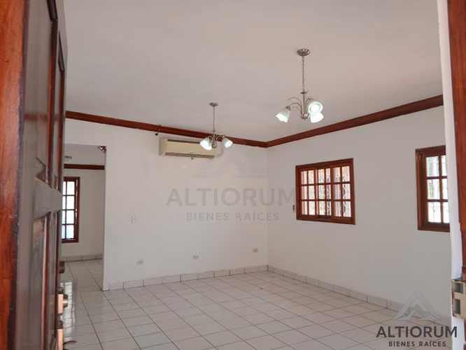 CASA EN RENTA CERCA DEL COLEGIO AMERICANO - Imagen 9