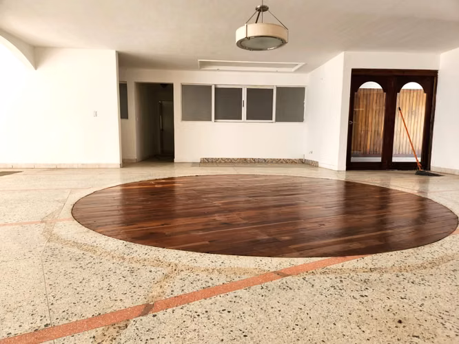 Se vende propiedad en Los Robles