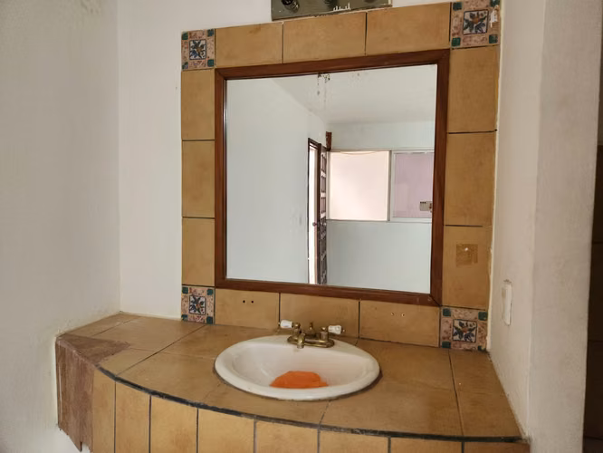 Se vende propiedad en Los Robles