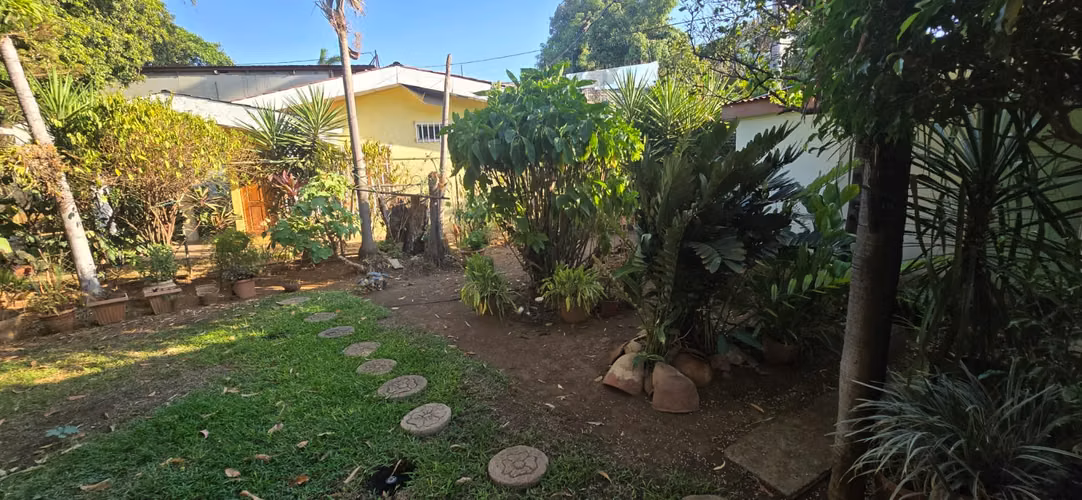 Venta de casa en Colonial Los Robles
