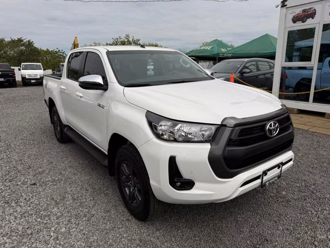 TOYOTA HILUX SR 2026 AUTOMATICA