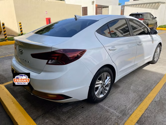 Hyundai elantra