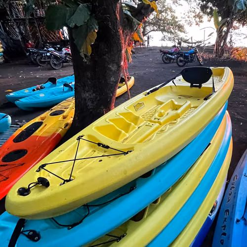 Kayak Individual Nuevo con Remos | Ideal para Pesca y Turismo