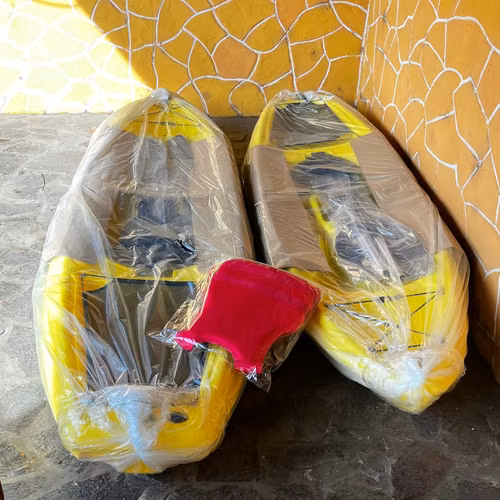 Kayak Individual Nuevo con Remos | Ideal para Pesca y Turismo