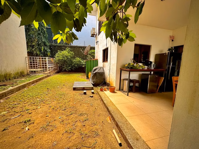Venta de casa en Las Colinas