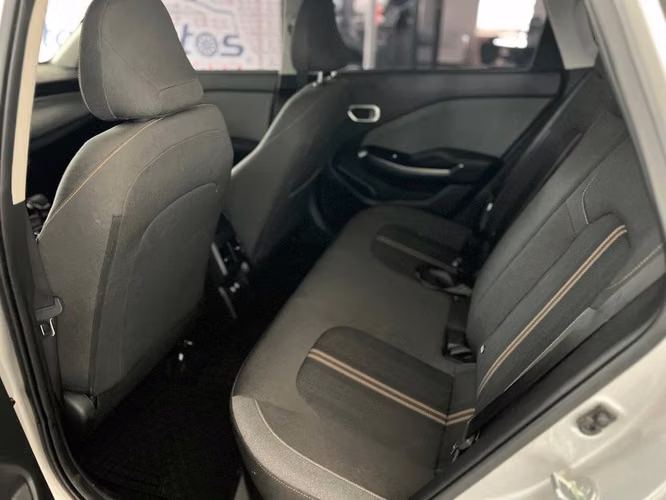 KIA K3 CROSS AÑO 2026 - Imagen 6