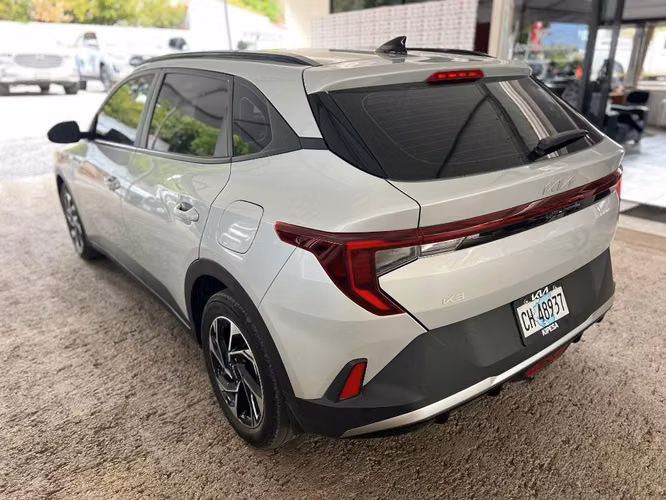 KIA K3 CROSS AÑO 2026 - Imagen 3