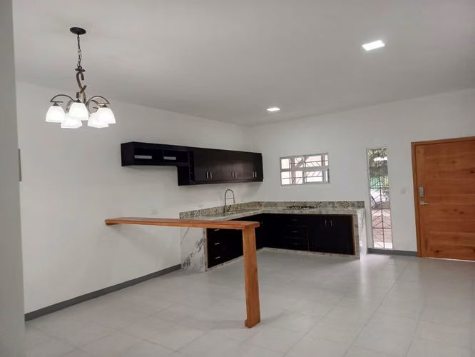 SE VENDE CASA EN DIRIAMBA CARAZO