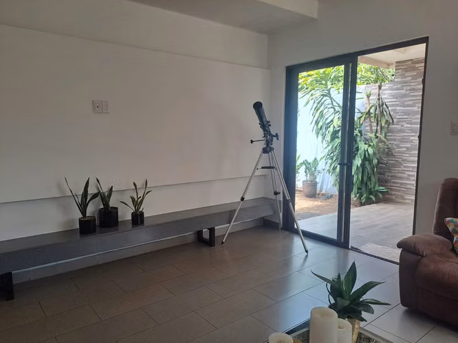 VENTA DE CASA MODERNA EN CARRETERA SUR KM 10! LAM