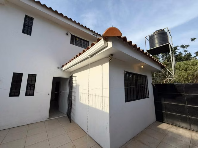 Venta de casa de dos plantas en Vistas de  Esquipulas!