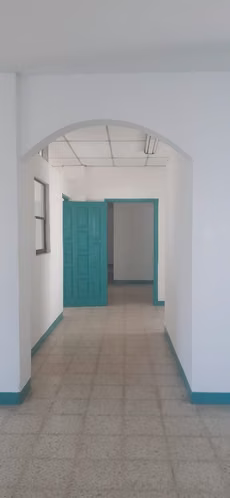 NO-Vendo casa en Reparto Largaespada - Imagen 6