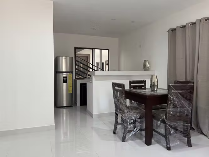 Apartamento Disponible - Imagen 2