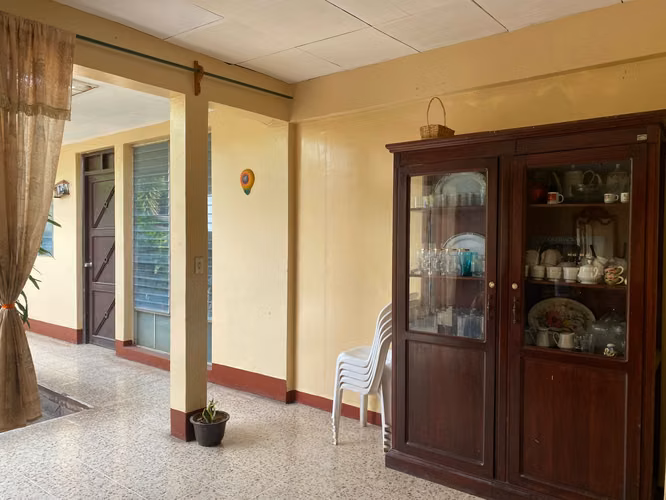 NO-Vendo casa en Reparto Las Palmas