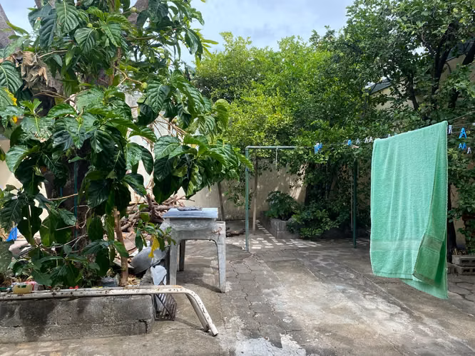 NO-Vendo casa en Reparto Las Palmas