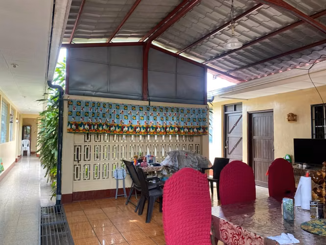 NO-Vendo casa en Reparto Las Palmas
