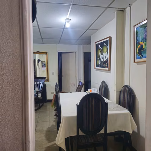 BAJÓ DE PRECIO! CASA EN VENTA EN COLONIA DEL PERIODISTA