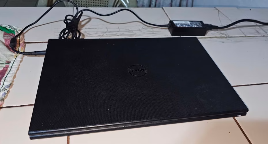  ¡Laptop Dell de 64 bits pantalla táctil  Ideal para Estudiantes u Oficina - Imagen 3