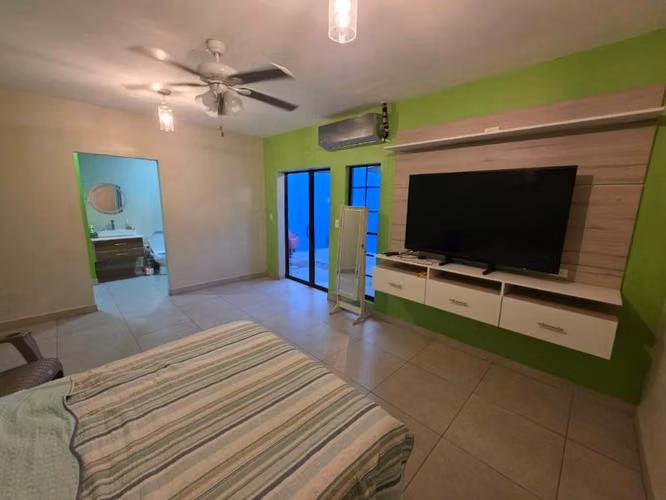 Se vende casa en Altagracia, excelente ubicación, a 100 metros de la calle principal