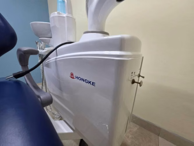 Renta Clínica Dental #2 Area Total 12.15mts2 , zona de Reparto San Juan.