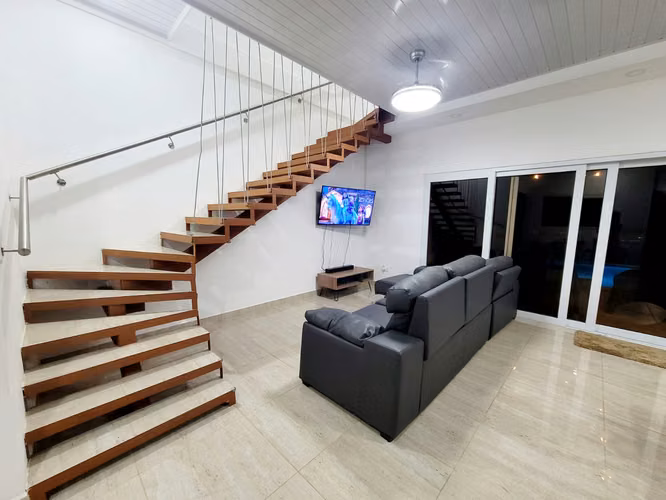 NO-Vendo townhouse en Gran Pacifica - Imagen 4