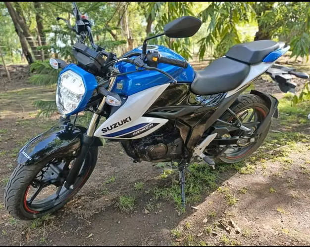 Vendo Suzuki Gixxer 150 Prácticamente Nueva - ¡Solo 708km!