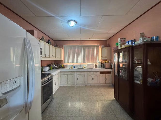 Venta de Casa en Villa Fontana con Apartamento Independiente - Imagen 12