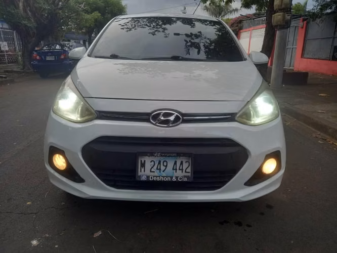 Hyundai Grand i 10 2016