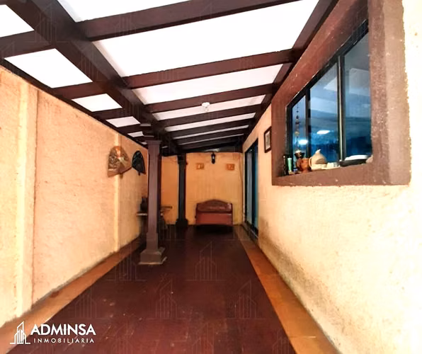 EM-Venta de dos plantas dentro Condominio Manantiales Santo Domingo - Imagen 8