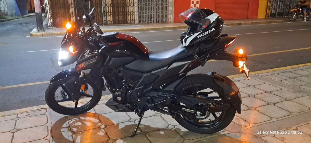 Honda XBlade 2025 - Imagen 6