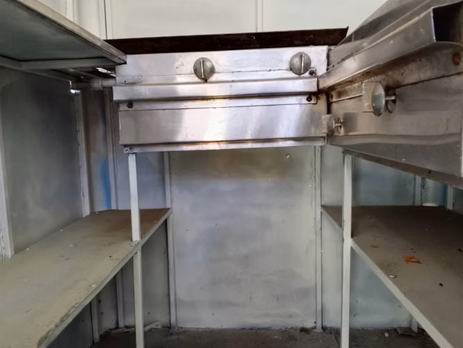 CARRO DE COMIDAS RÁPIDAS!  solo de instalar en su negocio!