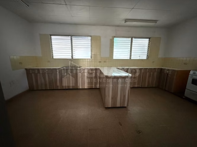 Bien ubicada Casa en alquiler en Bolonia, Managua - Imagen 12