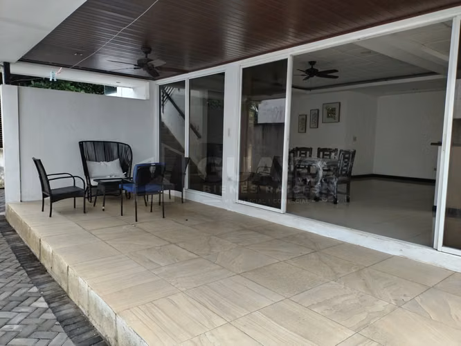 Atractiva Casa en alquiler en Carretera Nueva a Leon, Managua - Imagen 12