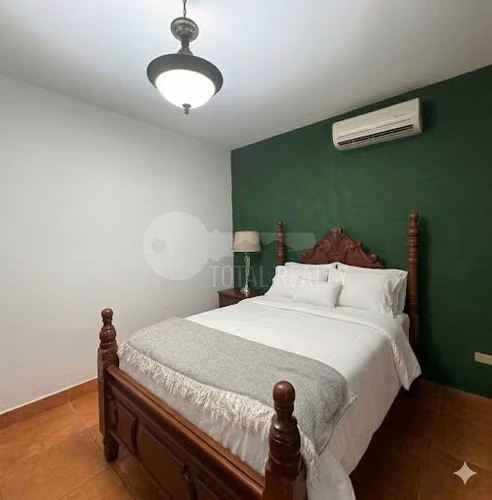 Hermosa Casa en venta o alquiler en Villa Fontana Sur, Managua
