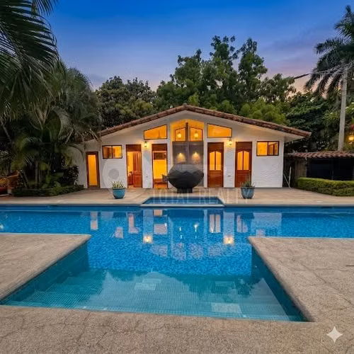 Hermosa Casa en venta o alquiler en Villa Fontana Sur, Managua