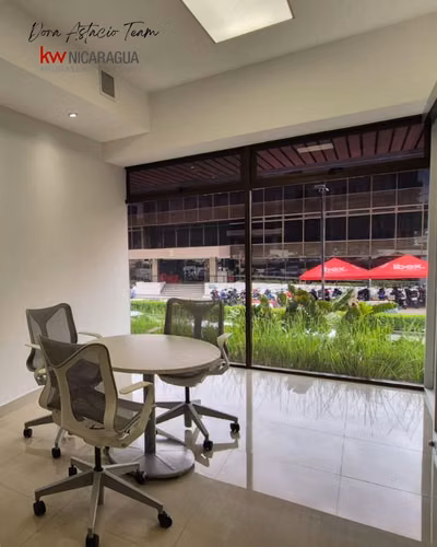 ¡En venta! Oficina en complejo corporativo ubicada en Ofiplaza El Retiro, Managua. - Imagen 6
