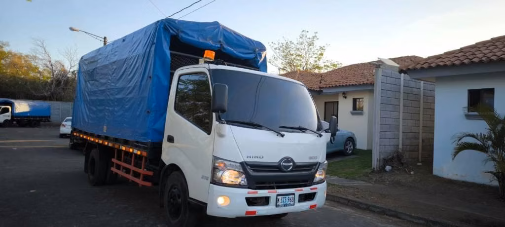 Hino 300 7tn A/C - Imagen 6