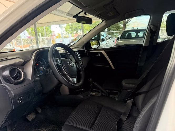 TOYOTA RAV4 AÑO 2018 - Imagen 5
