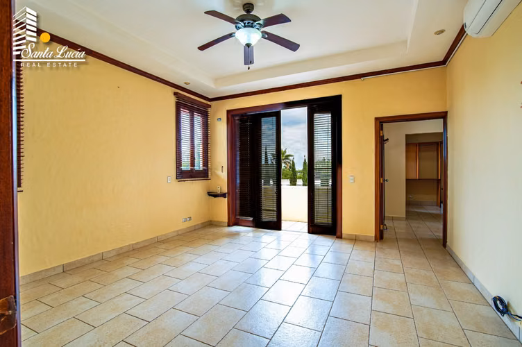 Exclusiva residencia en venta o renta en Estancia de Santo Domingo-LL 