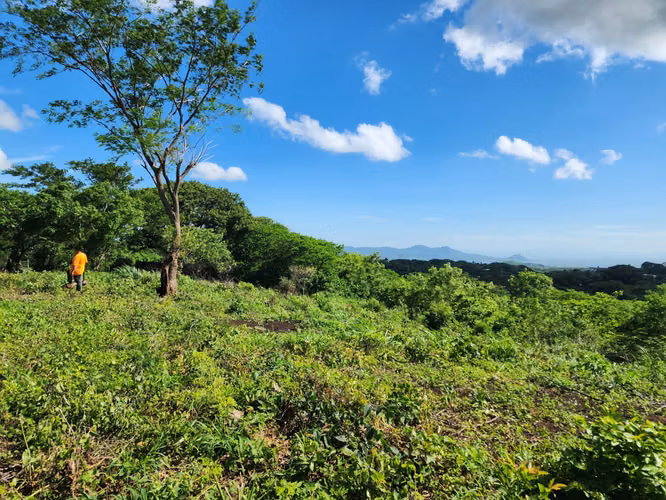 Venta de terreno en Carretera Sur