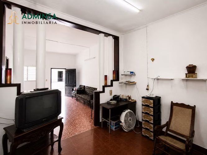 CASA EN VENTA EN ZONA CÉNTRICA DE LEÓN