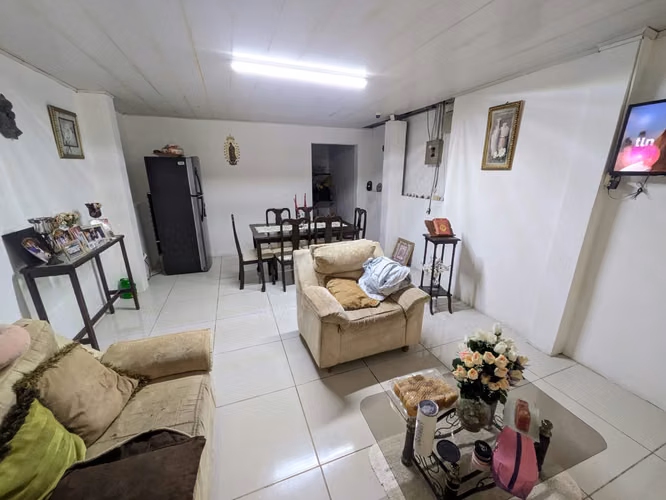 Venta en altos de nejapa!