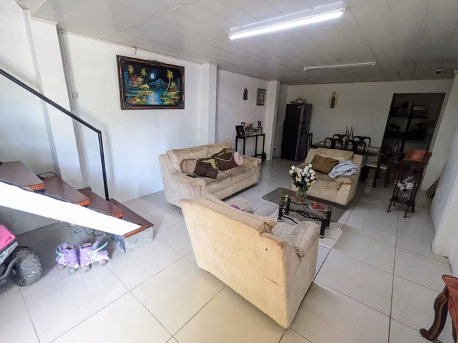 Venta en altos de nejapa!