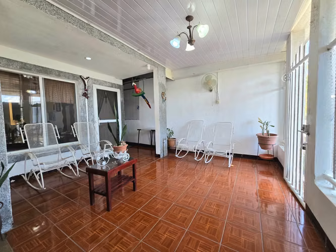 ZC- VENDO PROPIEDAD EN LOS ALMENDROS - Imagen 7